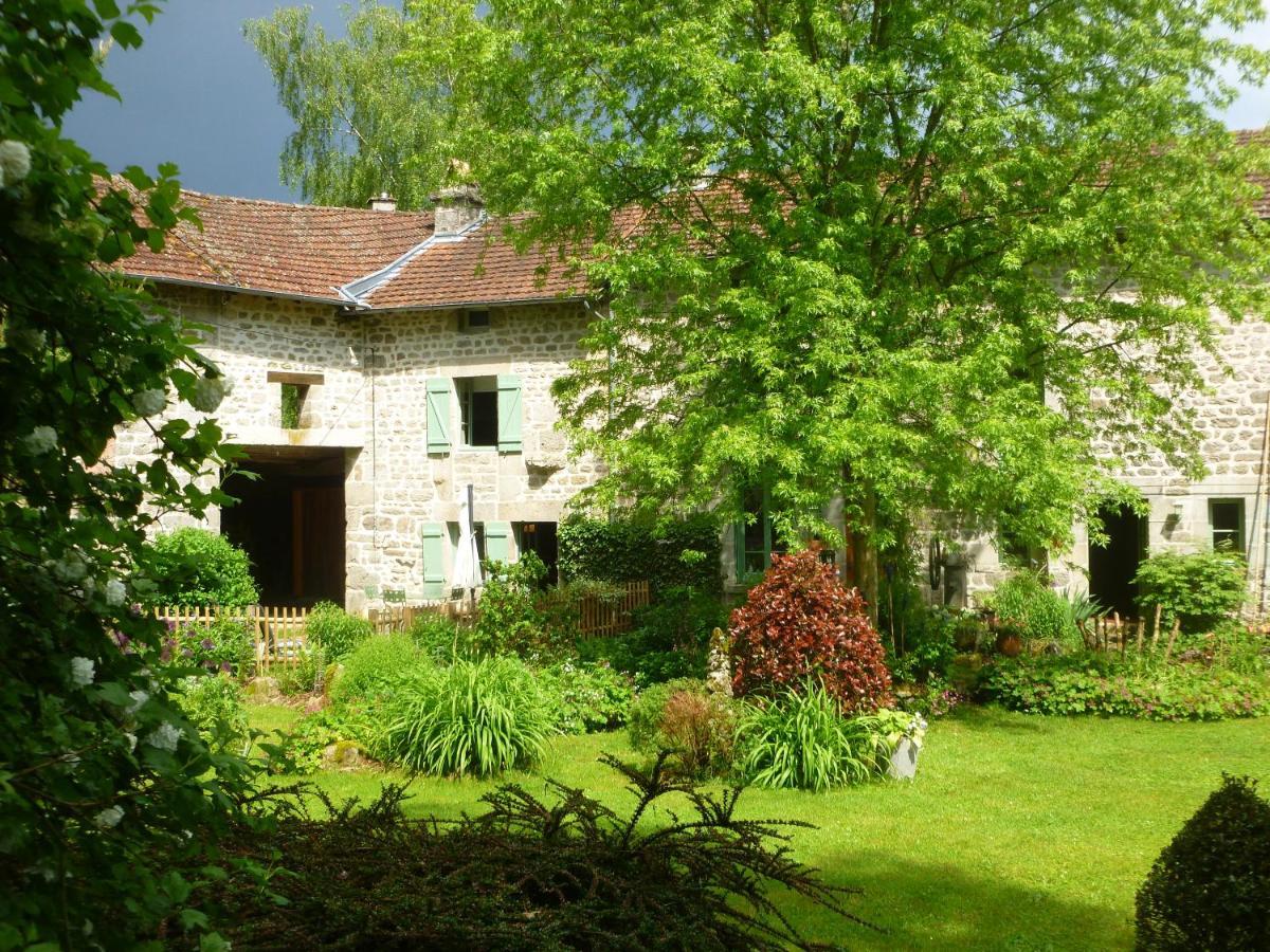 Yourtes De Vassiviere Peyrat-le-Château Exterior foto